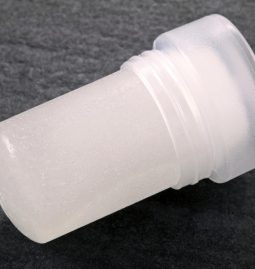 ałun- naturalny antyperspirant